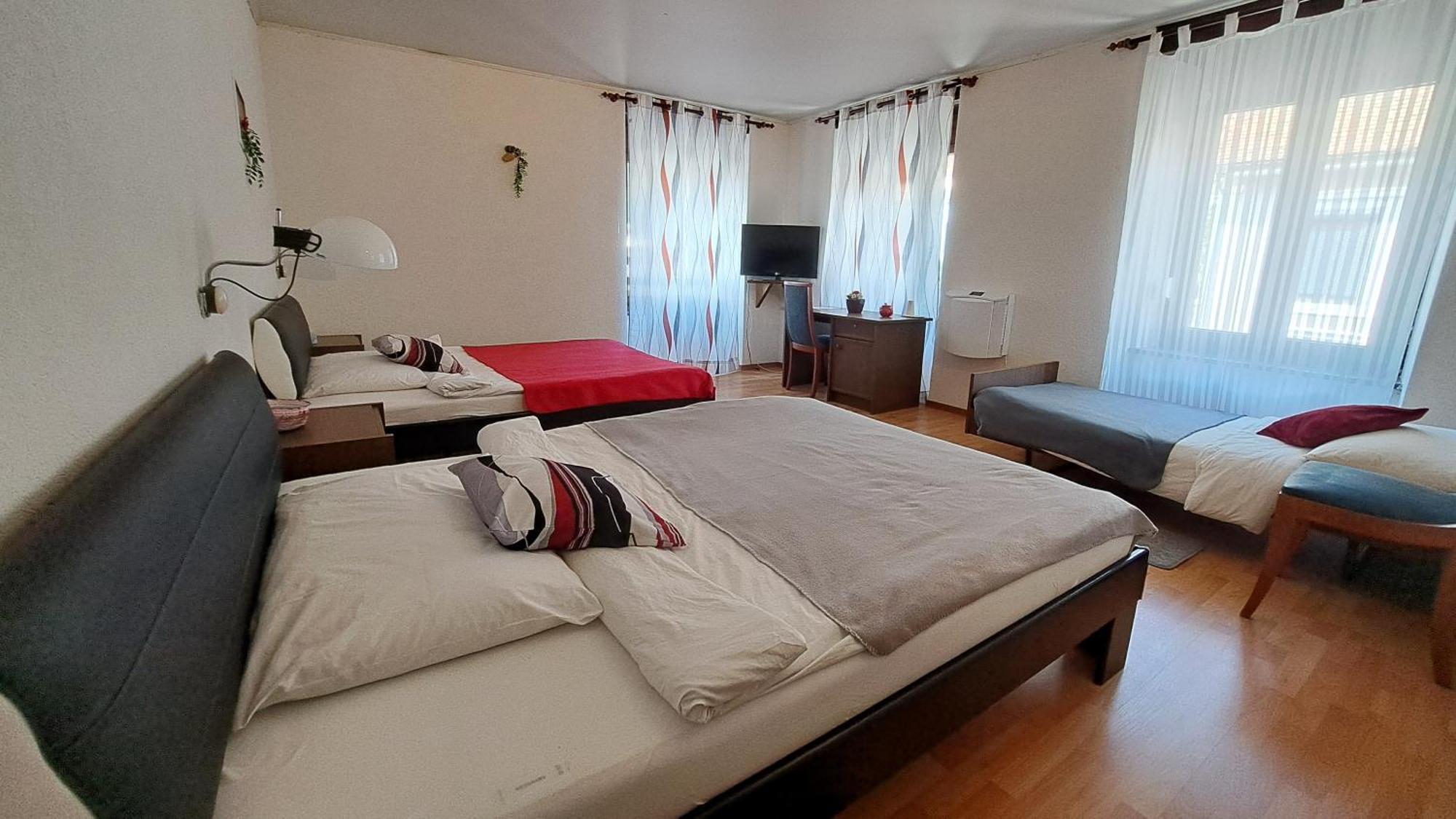 Hotel La Fontaine Saint-Imier 외부 사진